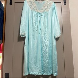 Vintage Classic Lace-Trim Light Blue Nightgown with Front Tie